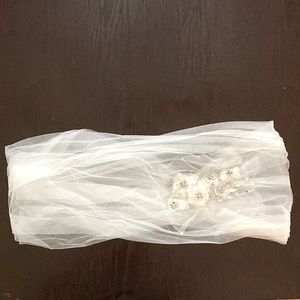 David’s Bridal Tulle Wedding Dress Wrap